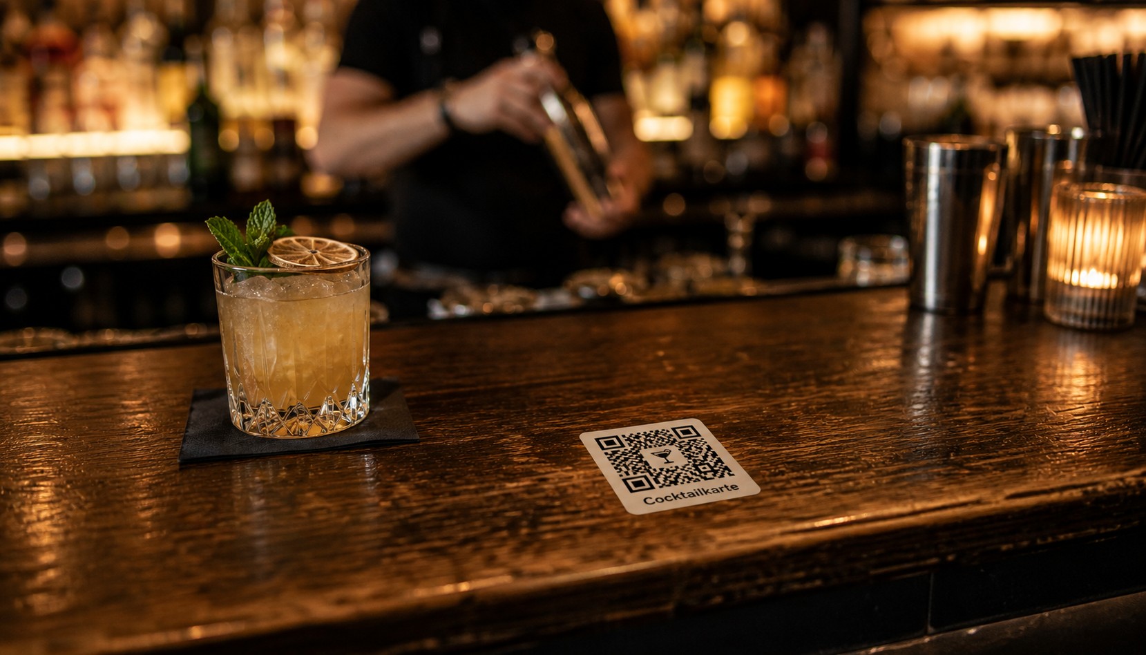 QR-Code Aufkleber am Tresen